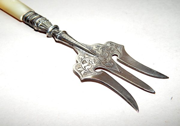 Sterling Silver Antique Fork with Mother of Pearl Handle - Image 3