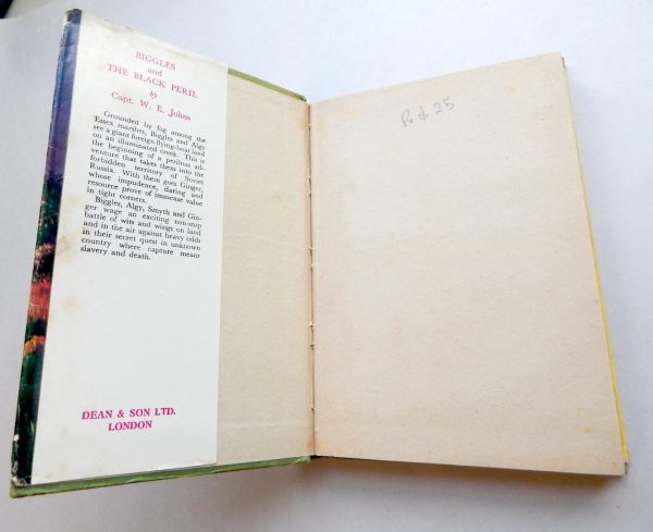 Biggles and the Black Peril with Dust Jacket - Image 3