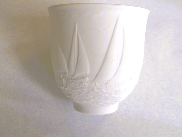 Sailing The Seas - Lladro Votive Candle Holder