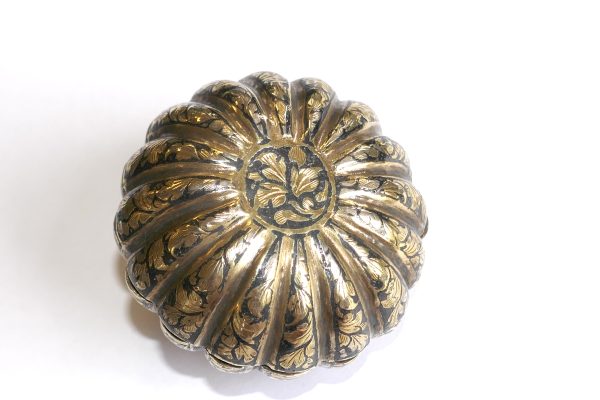 Antique 19th Cent Thai Solid Silver Pumpkin Betel Box - Image 3