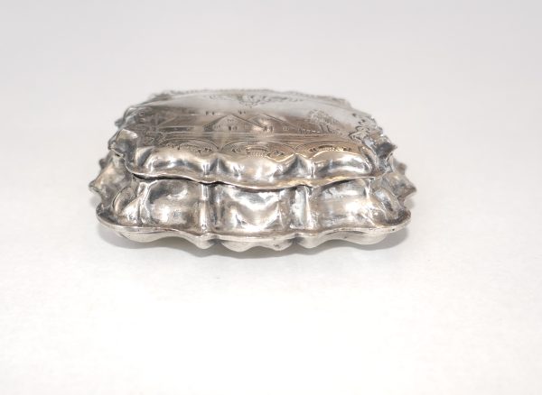 Antique Silver Dutch Snuff container - Image 3