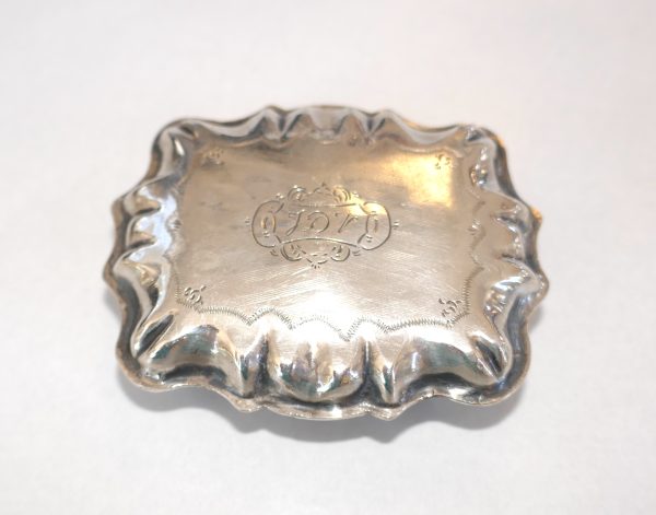 Antique Silver Dutch Snuff container - Image 2