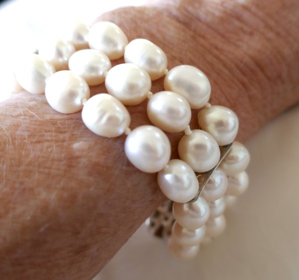 Stg Silver and Fresh Water pearl Bracelet - Image 4