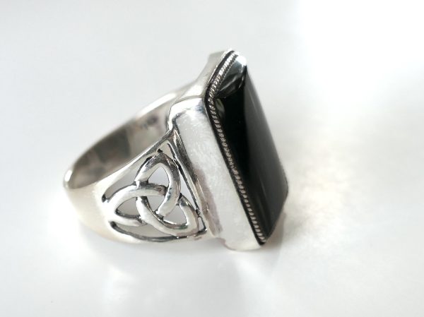 New Silver Celtic Designed Onyx Signet Ring - Image 2