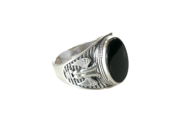 New Silver and Onyx Egyptian Revival Large Ring - Image 2