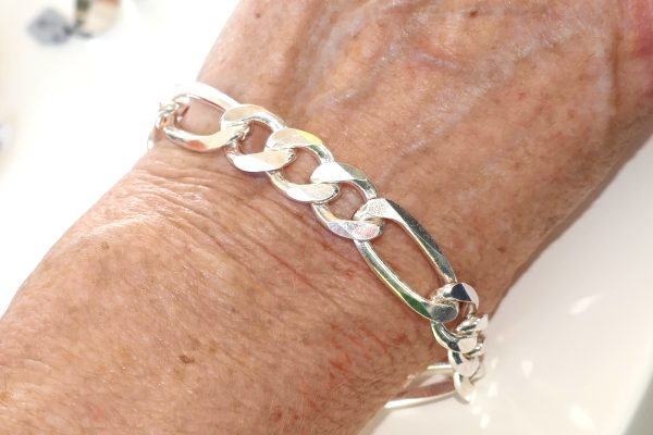 New 32 gram Silver Figaro Chain Bracelet - Image 3