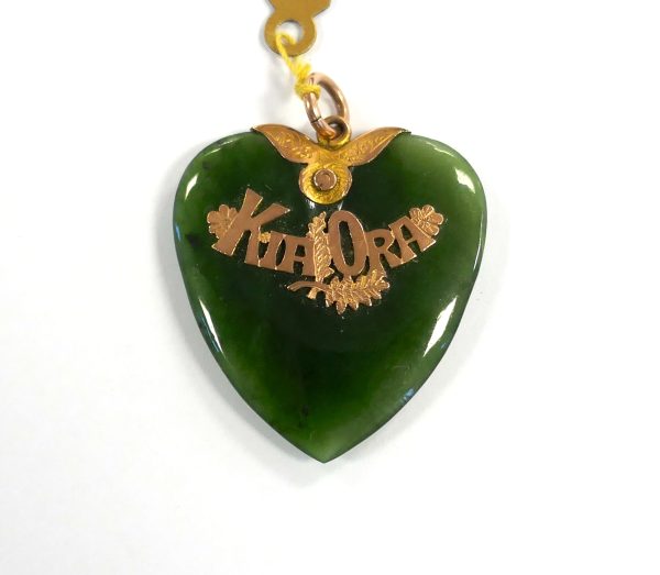 9ct Gold Antique Kia Ora Greenstone Heart pendant