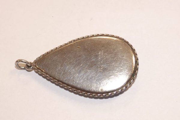 Sterling Silver and Butterfly Vintage pendant - Image 3