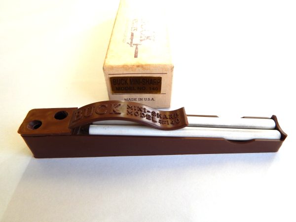 Vintage BUCK Knives Mini-Sharp Model #140 Knife Sharpener - Image 2