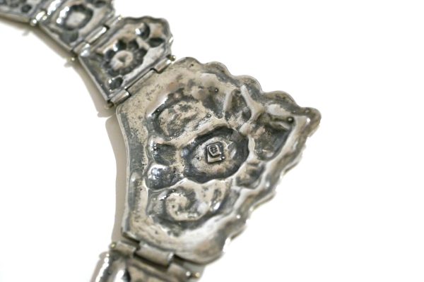 Stunning Sterling Silver Vintage Necklace and earrings - Image 5
