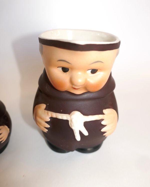 Hummel FRIAR TUCK  jug. 10cm