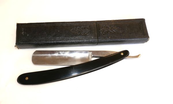 Antique Boxed Bengal Cut Throat Razor