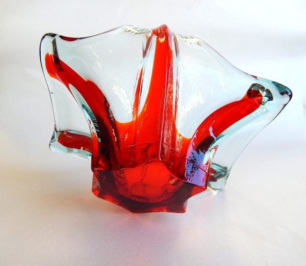 Vintage Hand Blown Art Glass Basket/Bowl - Image 3