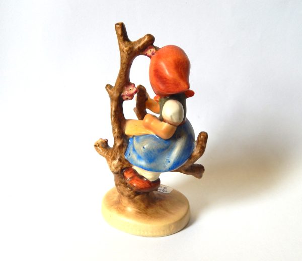 Hummel Apple Tree Girl Figurine - Germany - Image 2