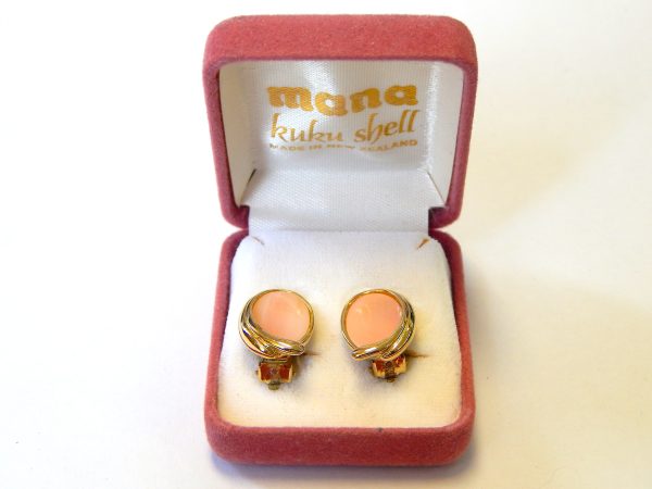 Kuku Shell Clip On Earrings - Image 4