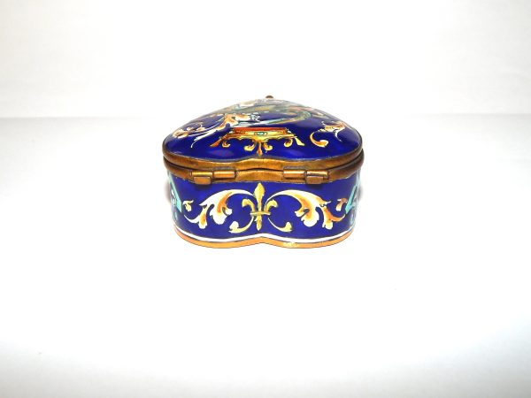 1902 Ulysse Blois Heraldic Trinket Box - Image 3