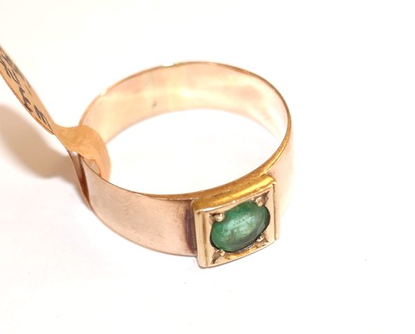 Rose gold Emerald Vintage Ring - Image 4