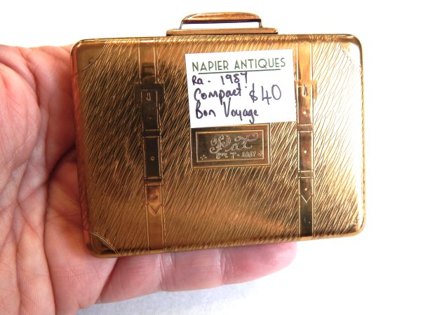 Vintage KIGU "Suitcase" Powder Compact  "Bon Voyage" - Image 6