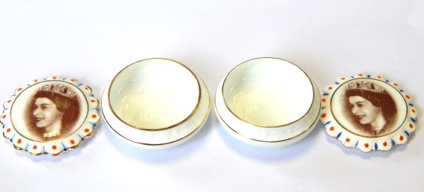 Queen Elizabeth II Coalport Trinket Pots - Image 5