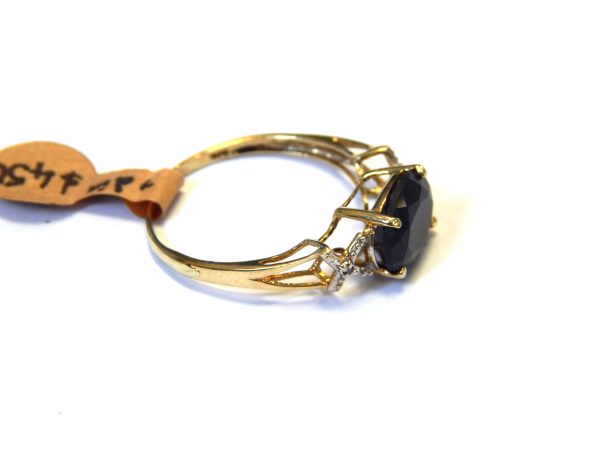 9 carat Gold Sapphire Dress Ring. - Image 2
