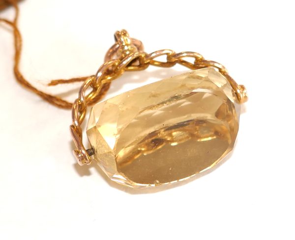 9ct Gold and Citrine FOB pendant - Image 4