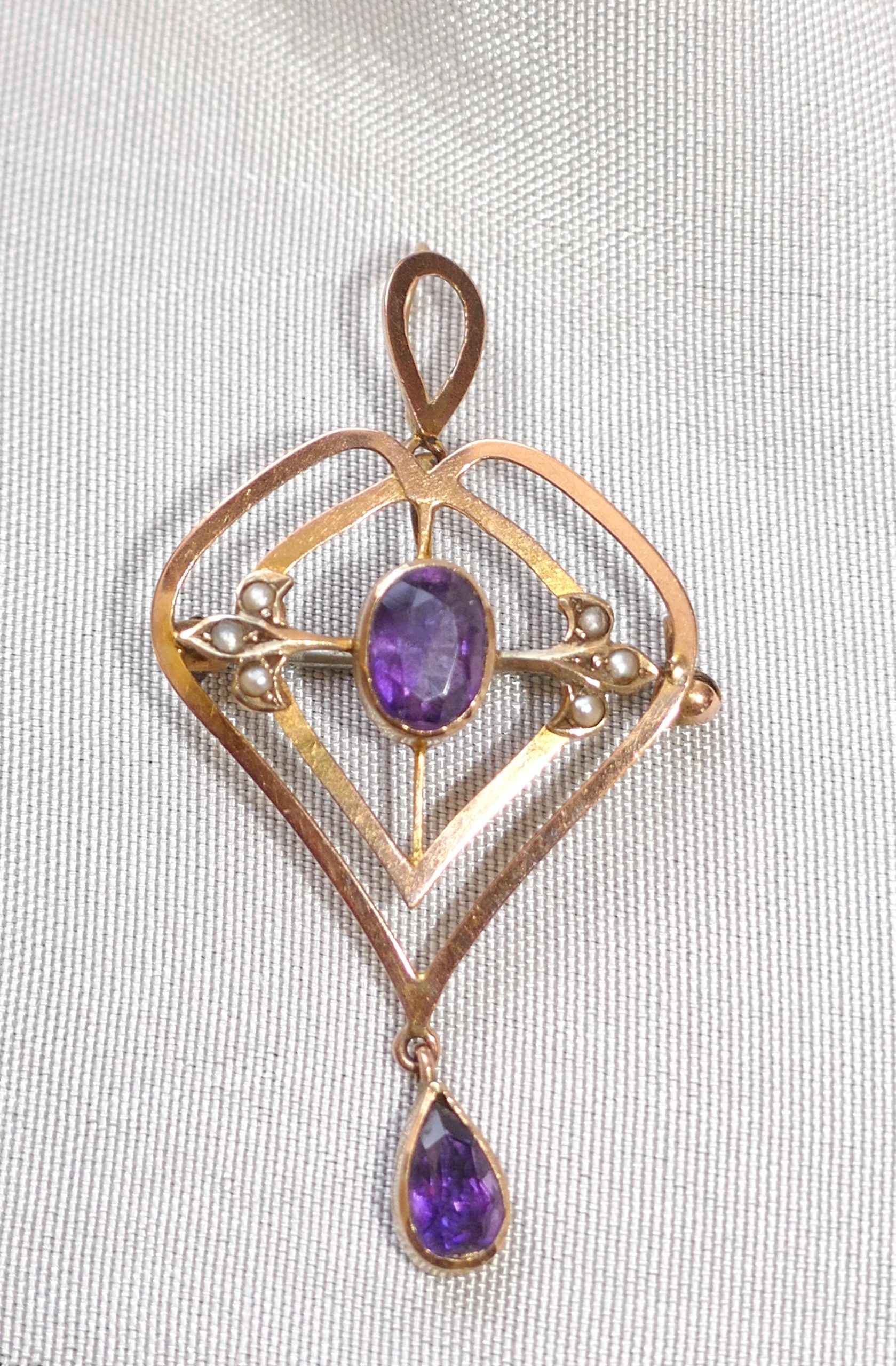 9ct ROSE Gold Amethyst and Seed Pearl Pendant / Brooch - Image 2