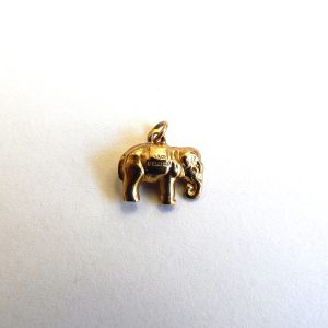 9ct gold Elephant Charm