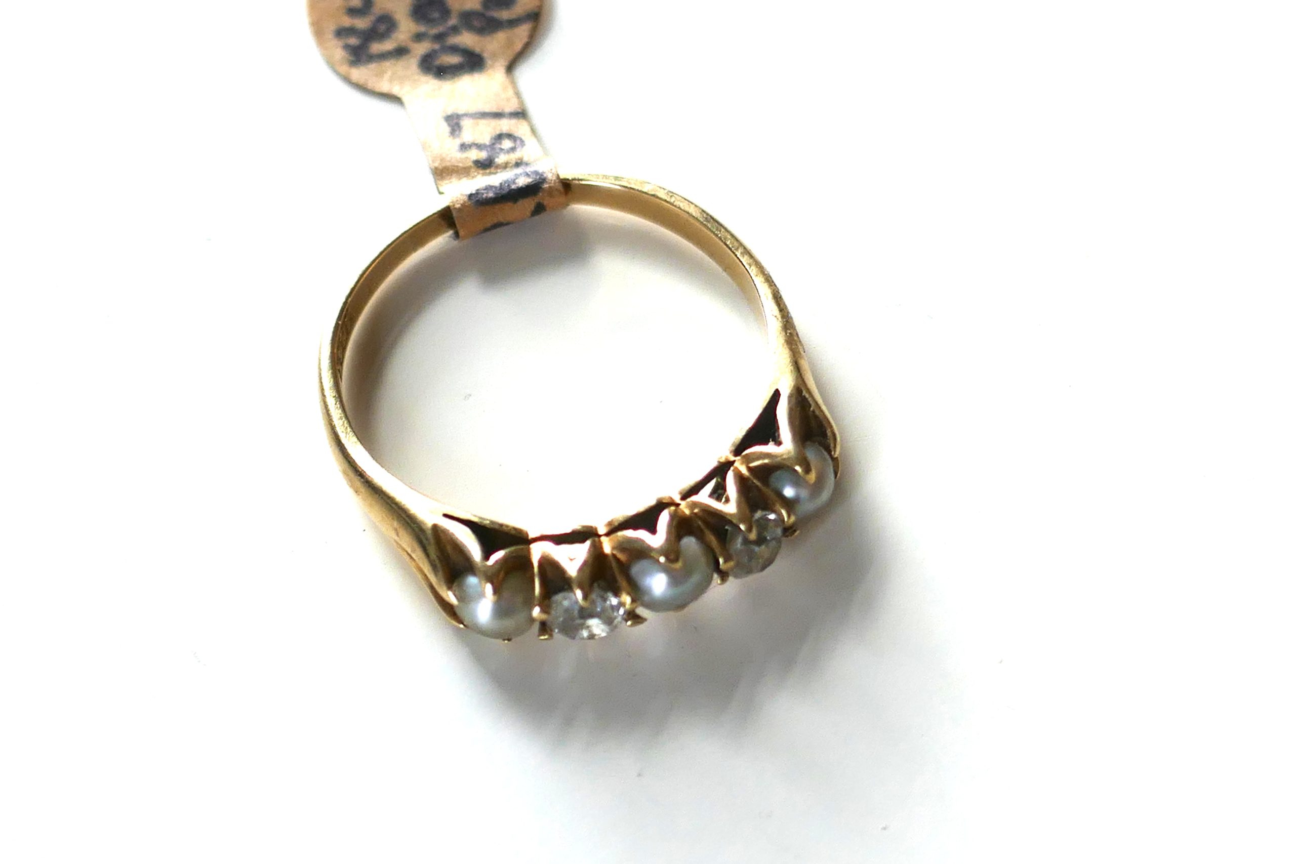 Antique 18ct Gold Pearl and Diamond RING - Image 5