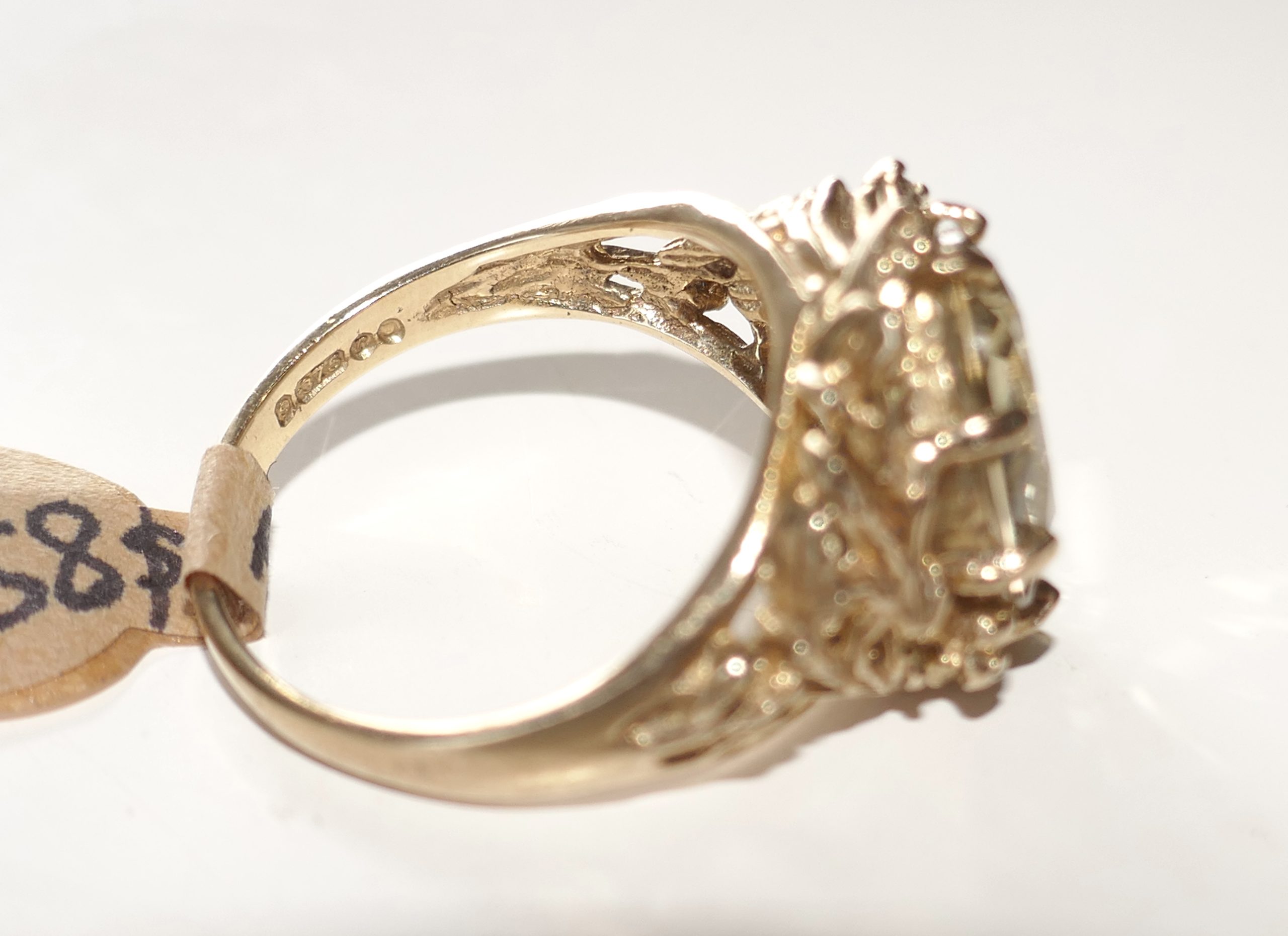 Stunning Handmade, 9ct Gold and Citrine dress ring - Image 6