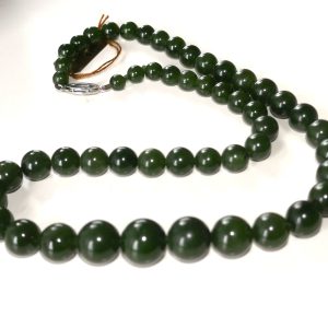Graduated NZ Greenstone bead Necklace