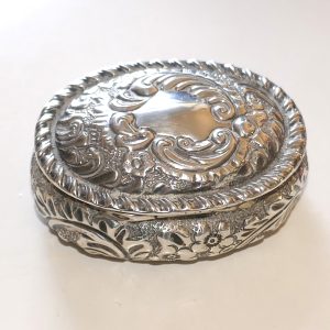 1887 Sterling Silver small oval box