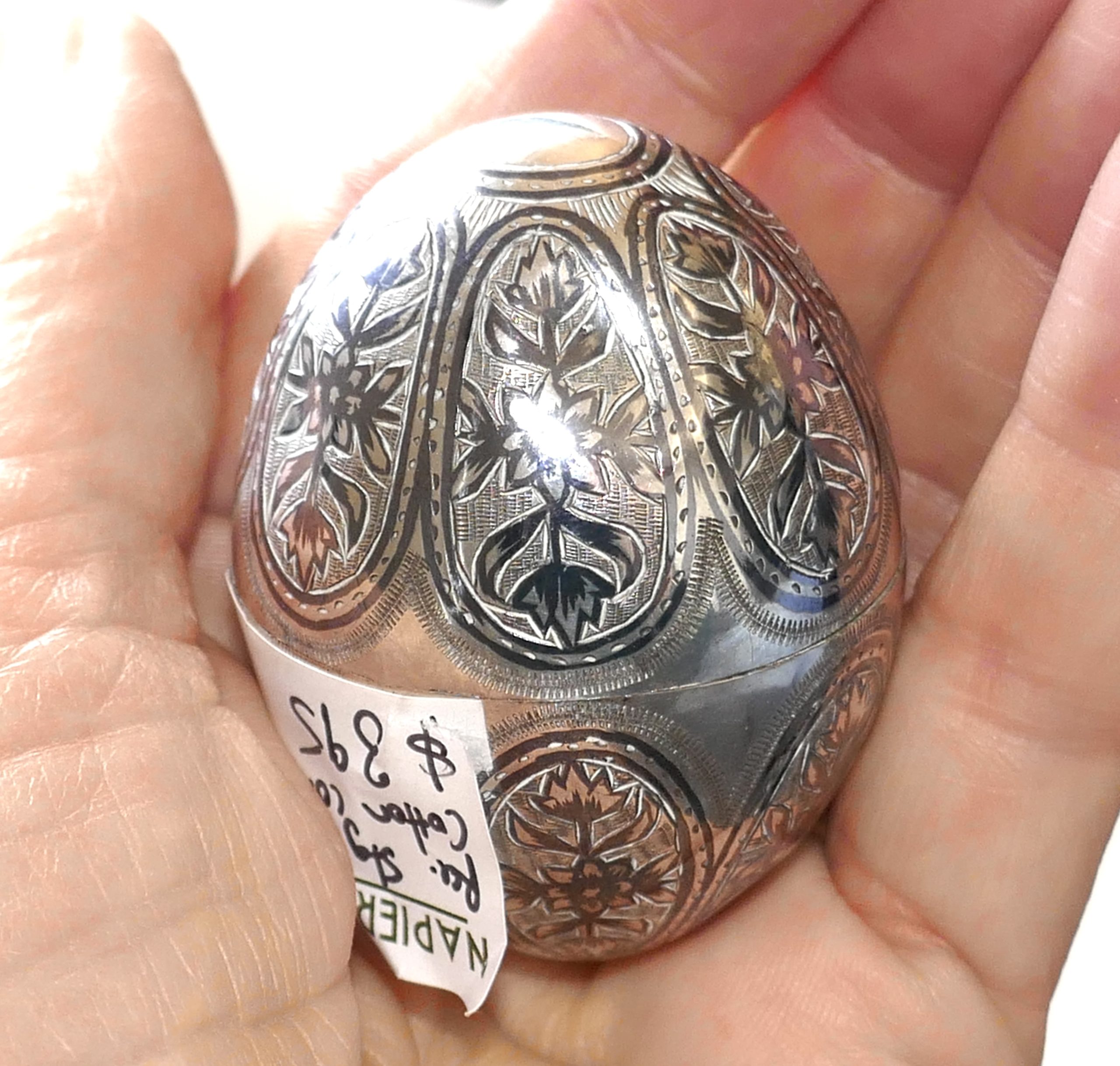 Antique Sterling Silver Sewing Egg - Image 3