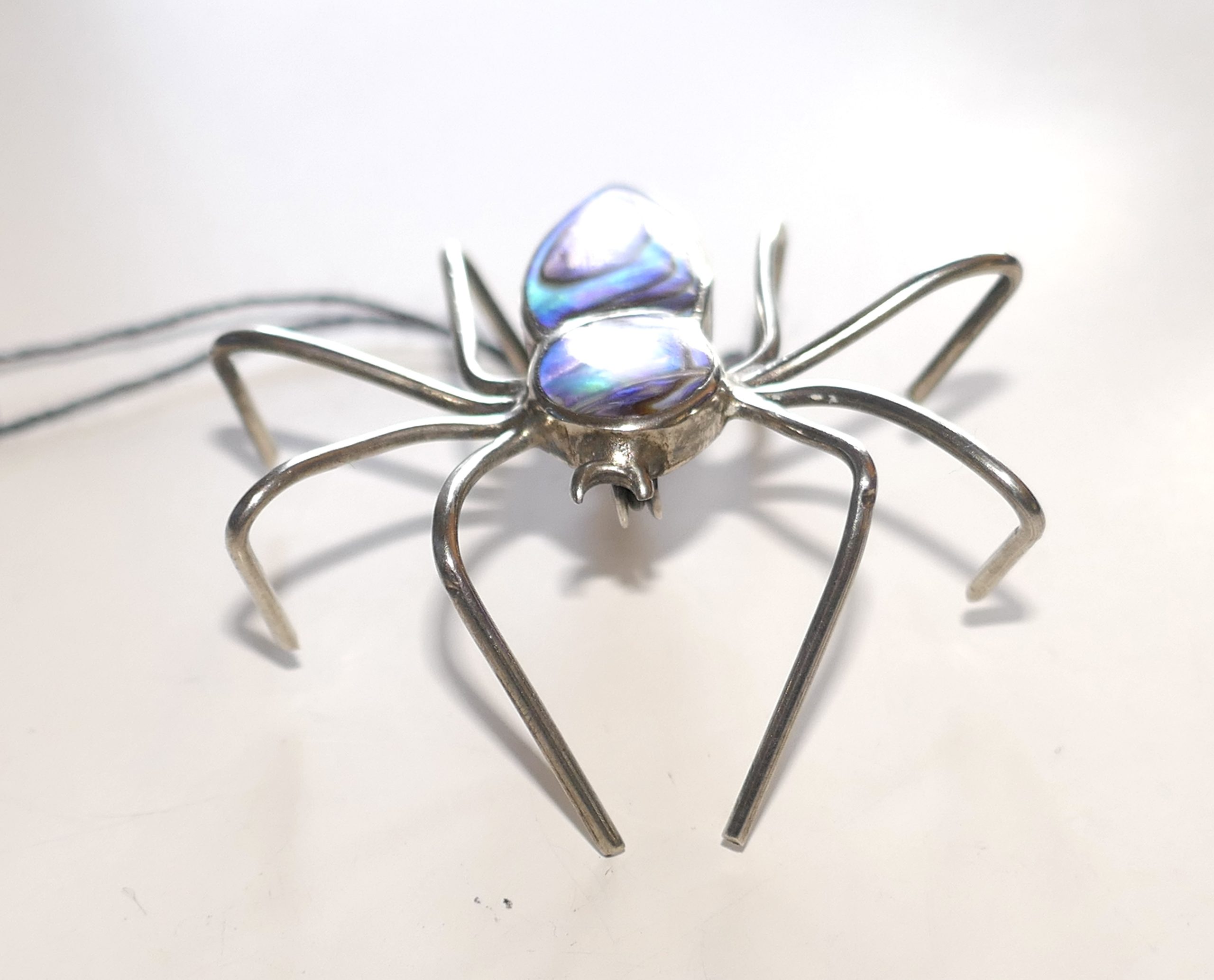 NZ Sterling Silver and Paua Shell SPIDER Brooch - Image 2