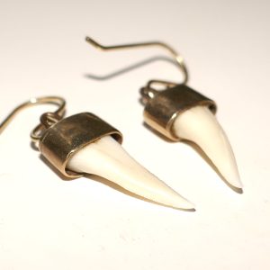 Pair of fine 9ct Gold Shark Tooth earrings