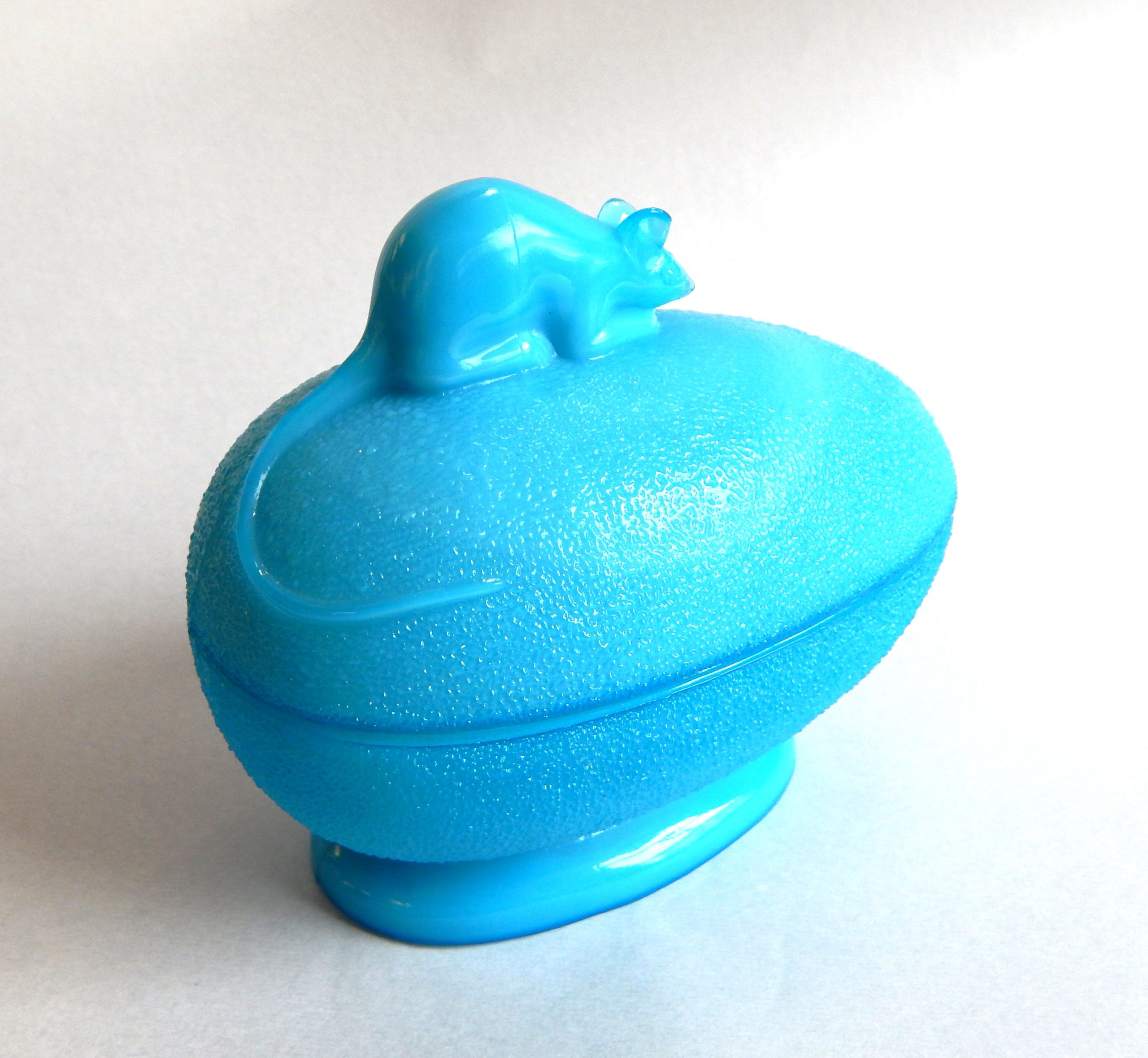 French Portieux Vallerysthal Blue Milk Glass Covered Trinket-Candy Dish - Image 3