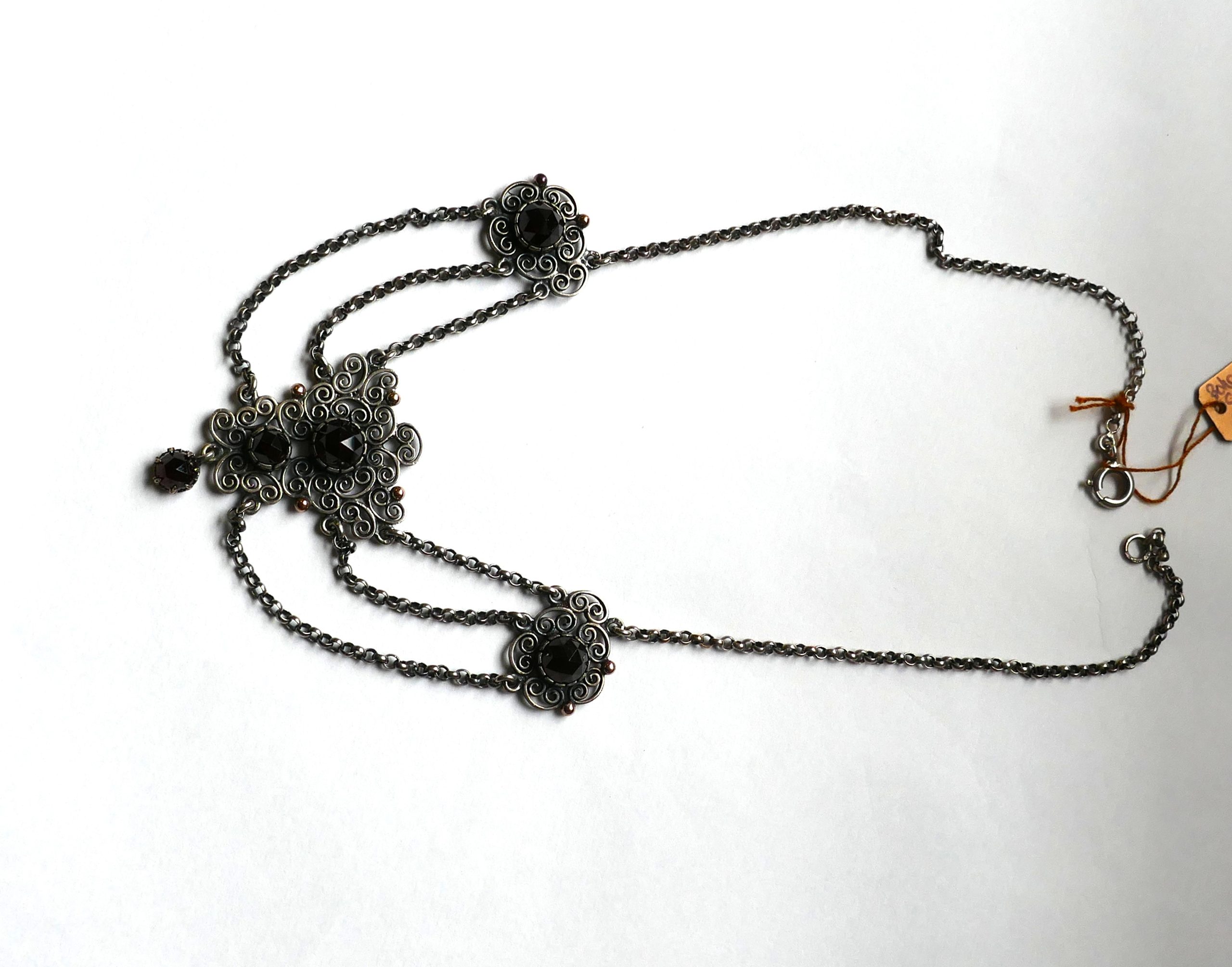 Bohemian Silver and Garnet necklace - Image 4
